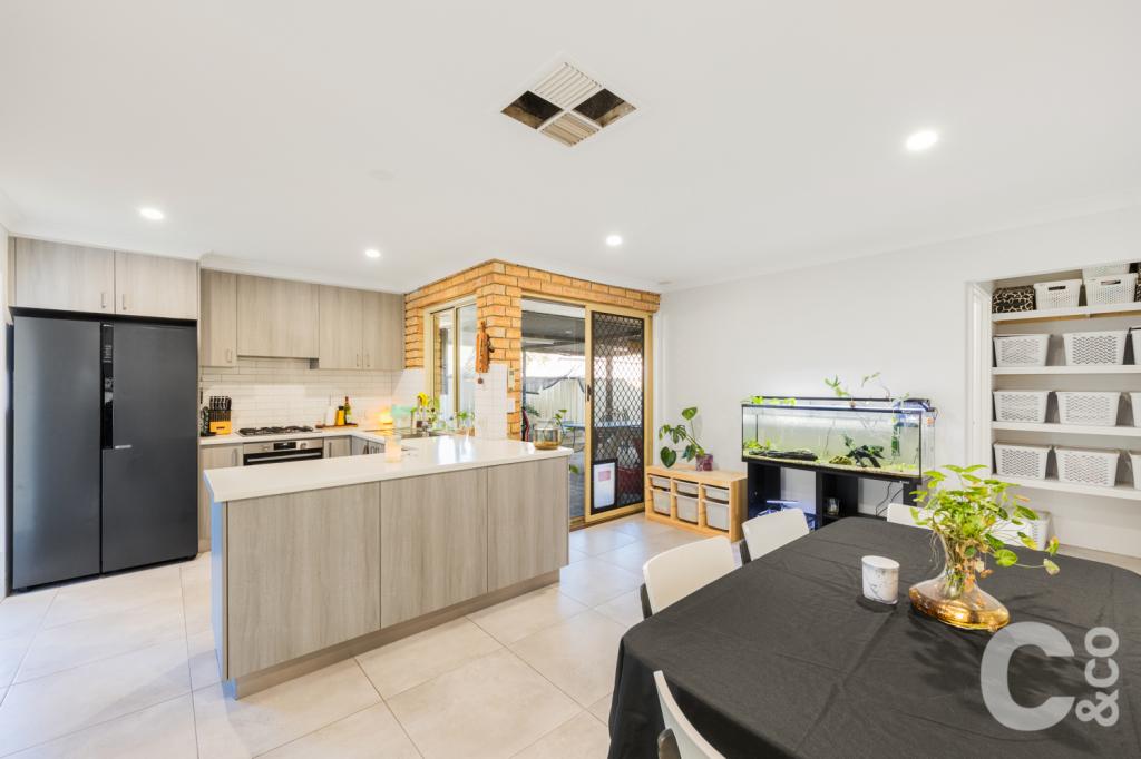 31 Parmelia Ave, Parmelia, WA 6167