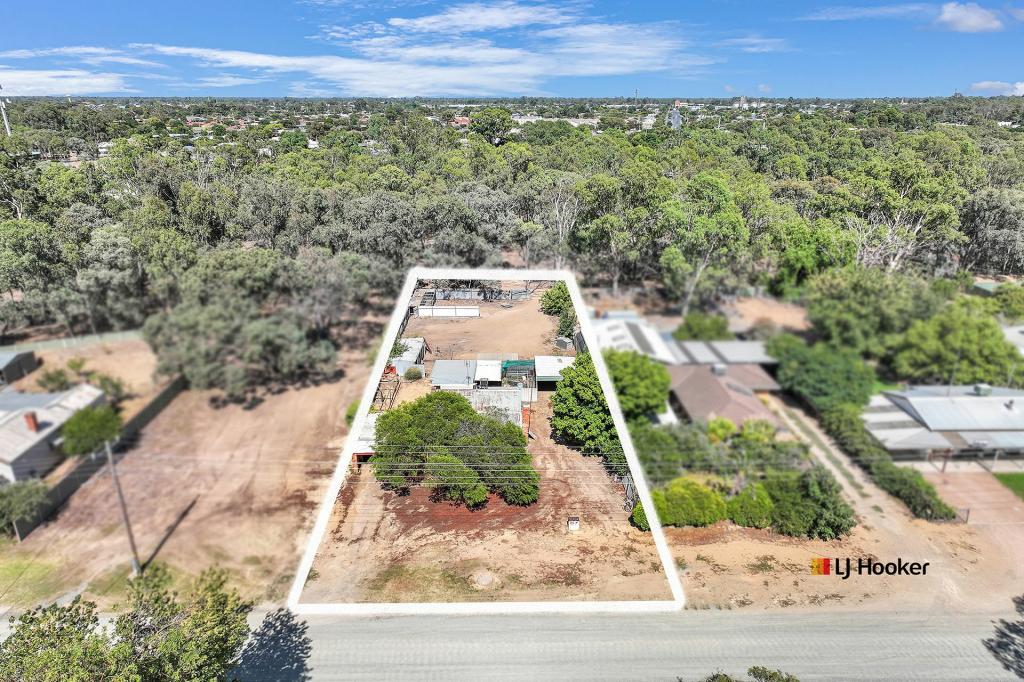 11 BYNAN ST, ECHUCA, VIC 3564