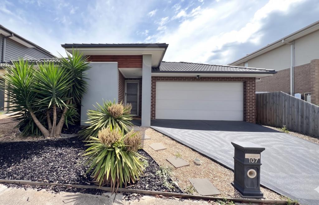107 CASSINIA CCT, TARNEIT, VIC 3029
