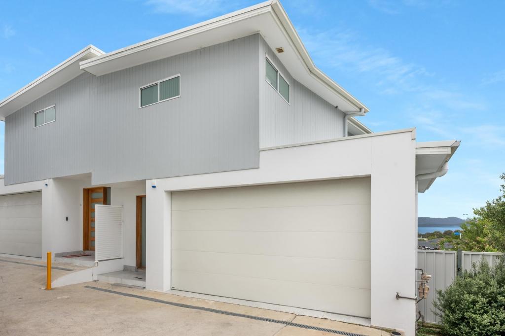 10/18a Falcon St, Shellharbour City Centre, NSW 2529