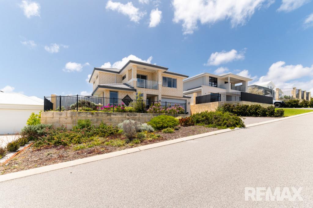 10 Crowsnest Way, Jindalee, WA 6036