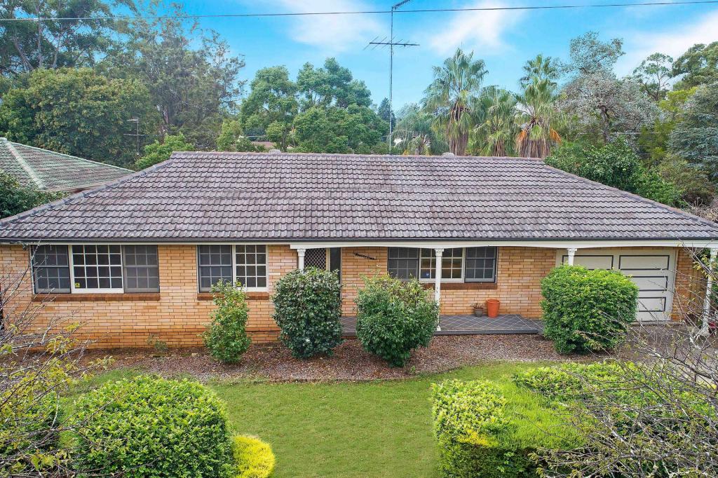 3 COONARDOO PL, CASTLE HILL, NSW 2154