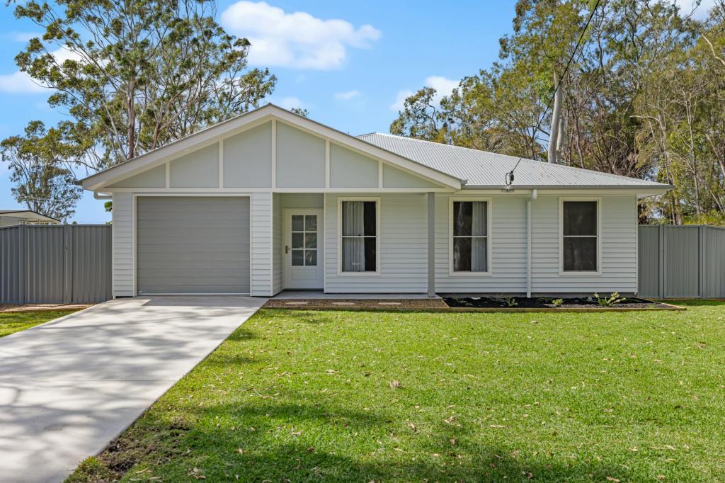 23 Jasper St, Russell Island, QLD 4184