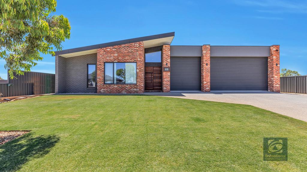 48 WHISTLER CCT, MOAMA, NSW 2731