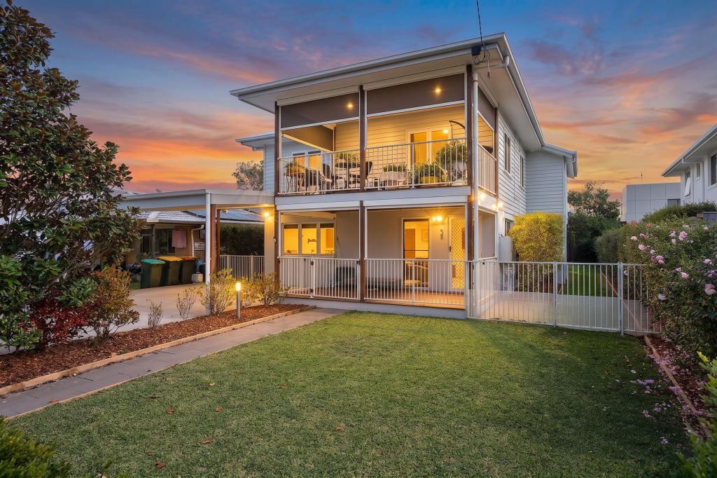 8 Holt St, Currimundi, QLD 4551