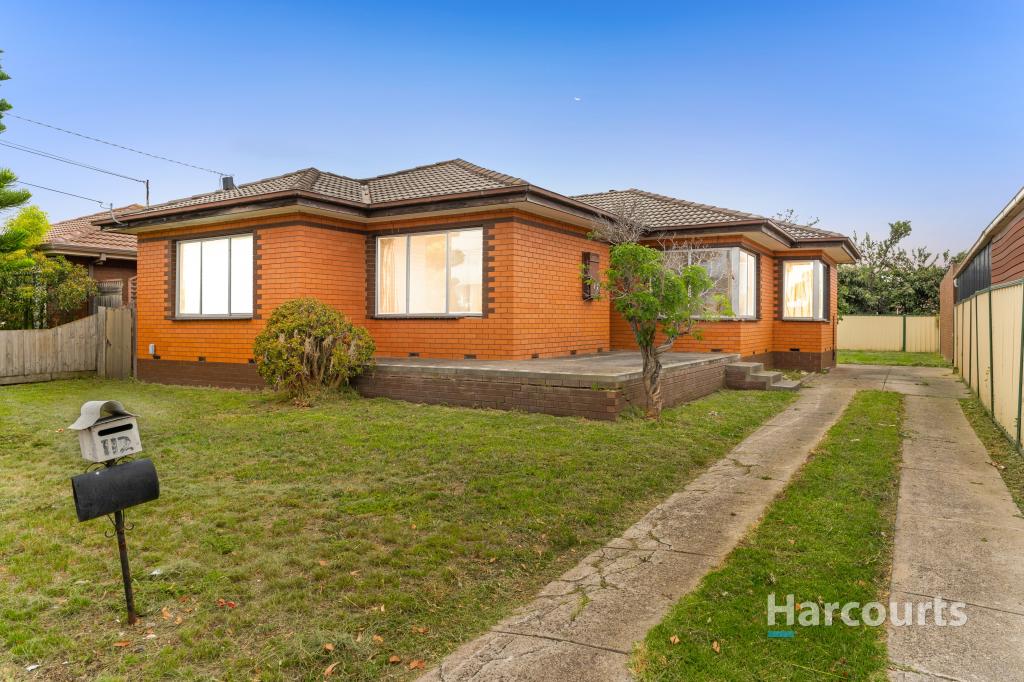 112 TAMAR DR, DEER PARK, VIC 3023