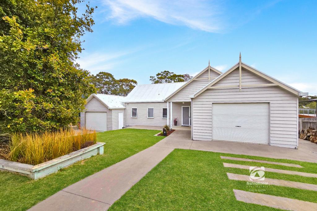28 Leighton Bay Dr, Metung, VIC 3904