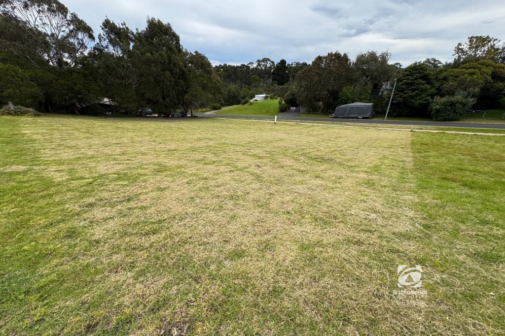 19 Magpie Ave, Metung, VIC 3904