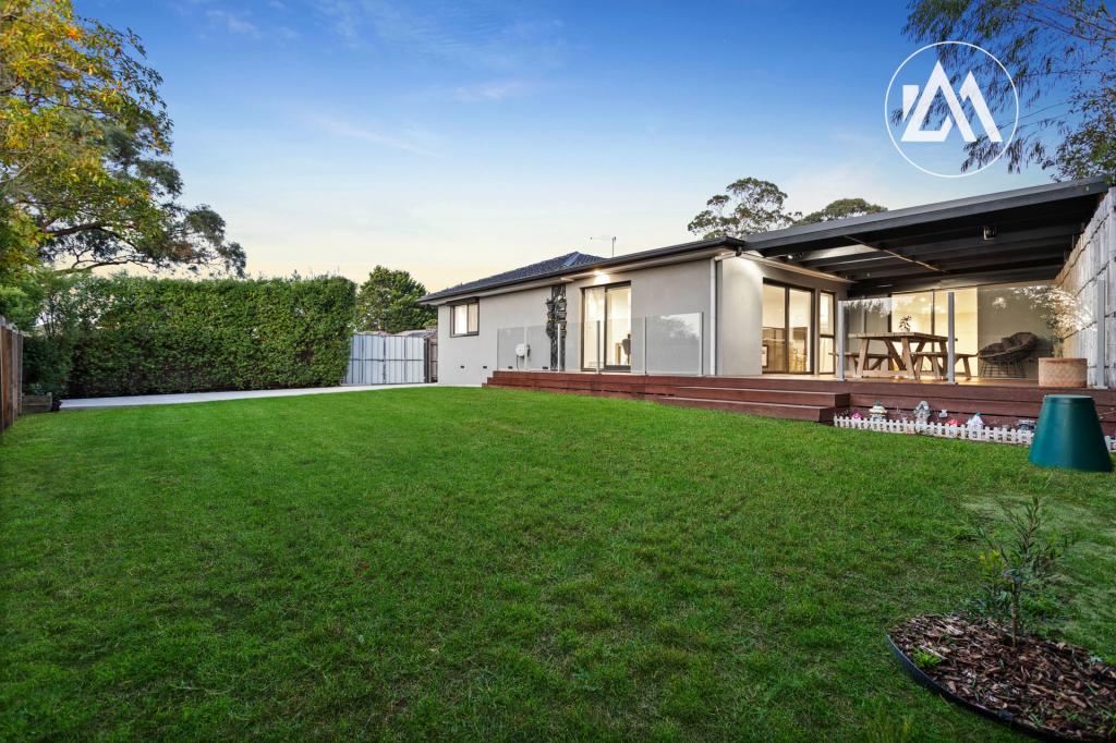 11 Bush Ct, Langwarrin, VIC 3910