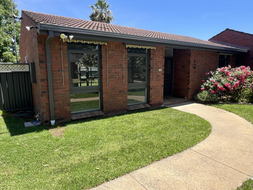 125 Edwardes St, Deniliquin, NSW 2710