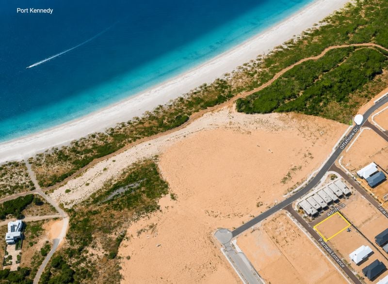 3 PARMELIA ENT, PORT KENNEDY, WA 6172
