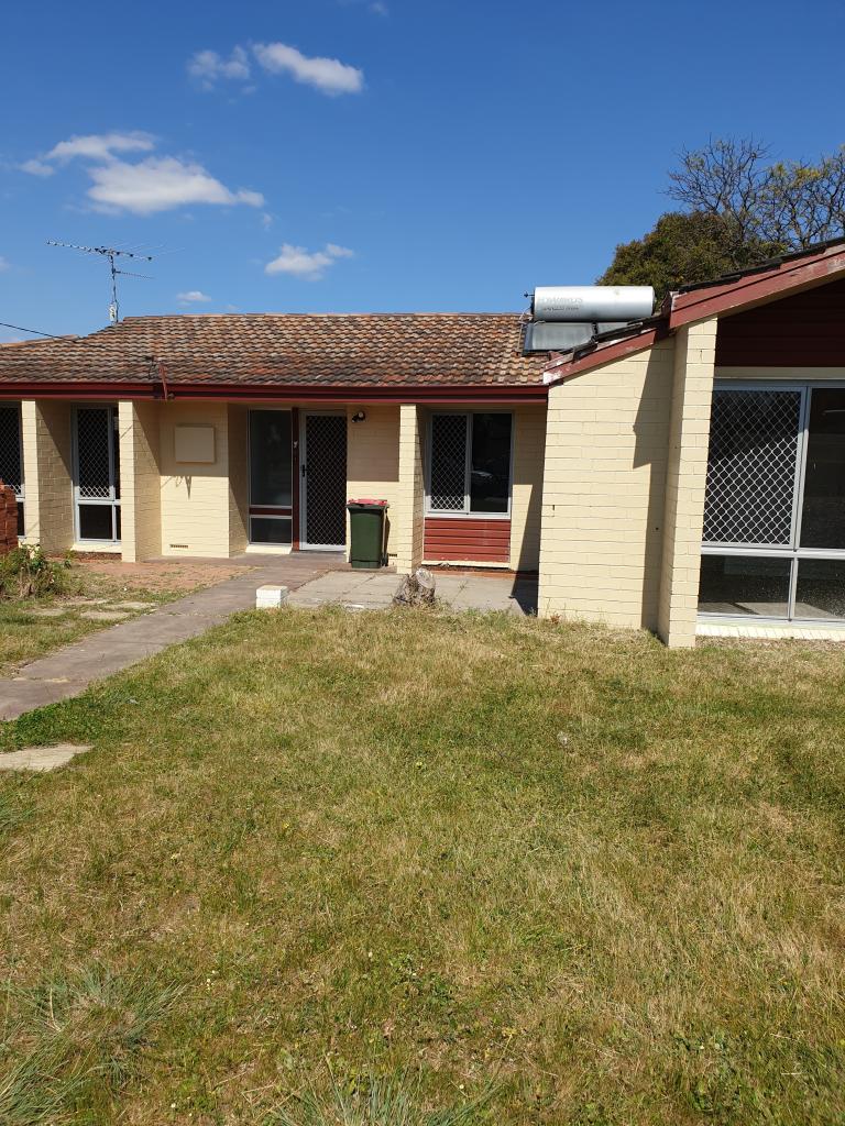 9 Isandra Cl, Pinjarra, WA 6208