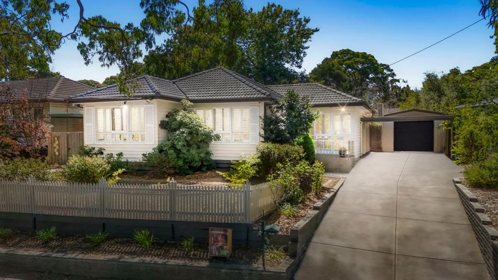 3 Nandina St, Forest Hill, VIC 3131