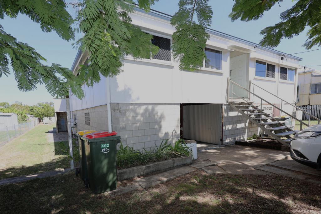 2/402 Campbell St, Depot Hill, QLD 4700