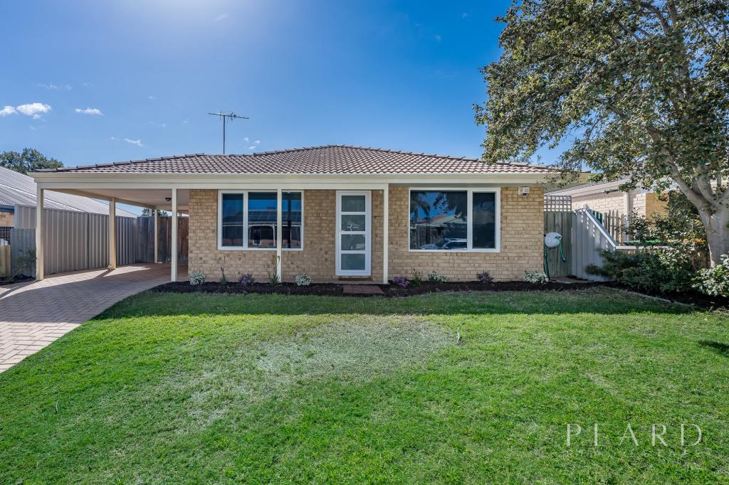 17 Duncombe Gr, Quinns Rocks, WA 6030