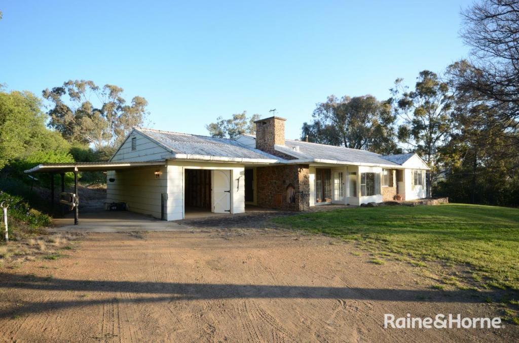 1 Corbould St, Quirindi, NSW 2343