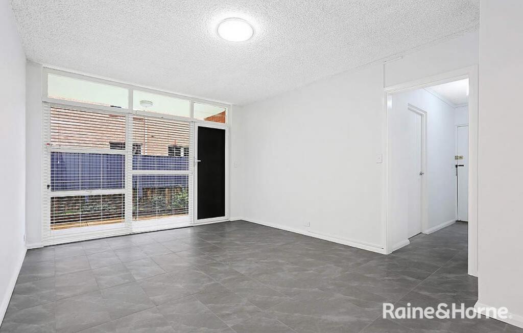 2/7 EVERTON RD, STRATHFIELD, NSW 2135