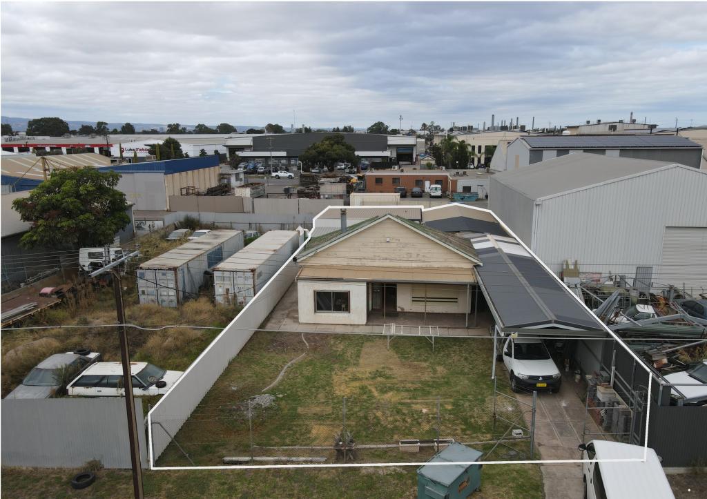 34 Railway Tce, Wingfield, SA 5013