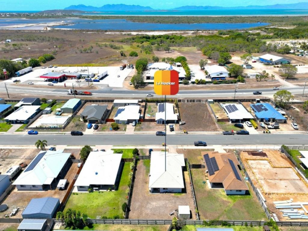 71 Banks Dr, Bowen, QLD 4805