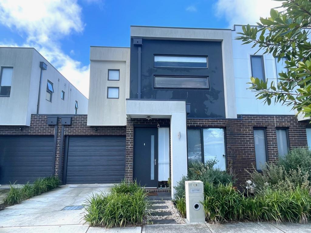 12b Tucker St, Cranbourne, VIC 3977