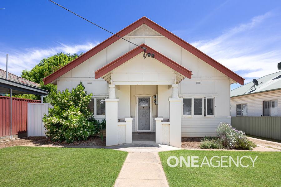 20 Heath St, Turvey Park, NSW 2650