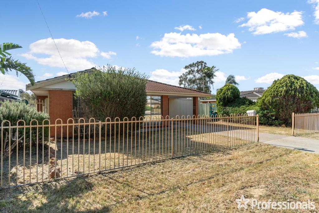 142 Seville Dr, Seville Grove, WA 6112