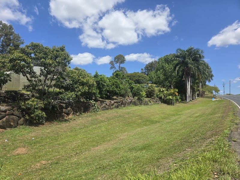 1214 Tin Can Bay Rd, Ross Creek, QLD 4570