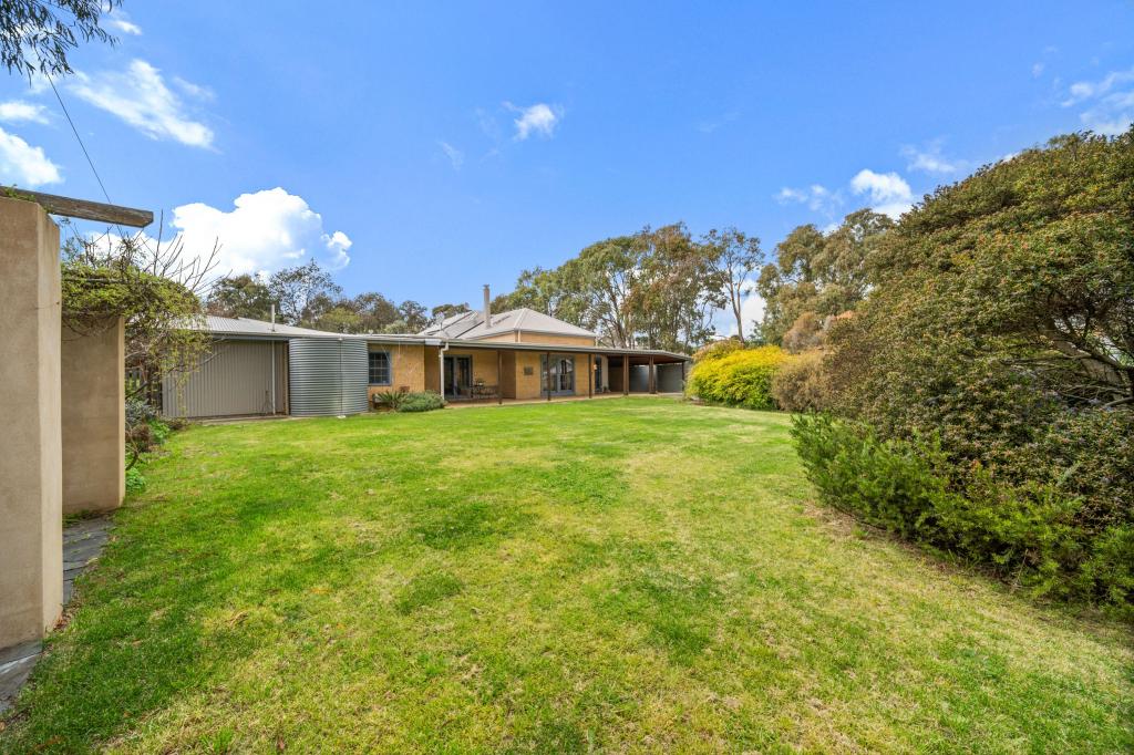 17 Camp St, Sutton, NSW 2620