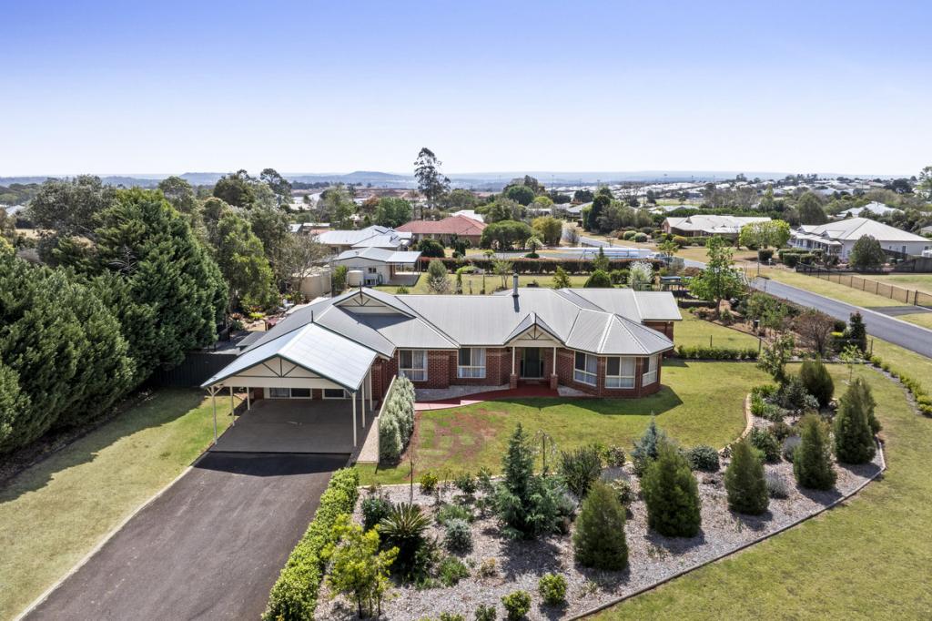 9 BUNYA VIEW DR, HIGHFIELDS, QLD 4352