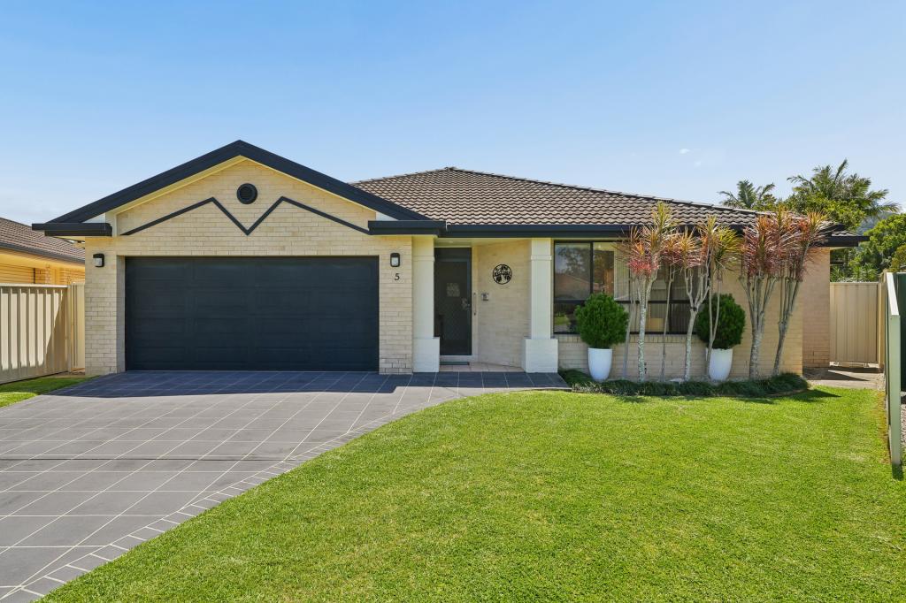 5 Cardinal Cl, Coffs Harbour, NSW 2450