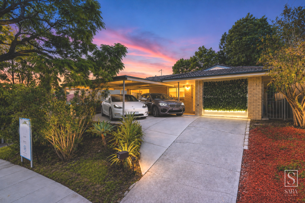 35 Dandenong Rd, Jamboree Heights, QLD 4074