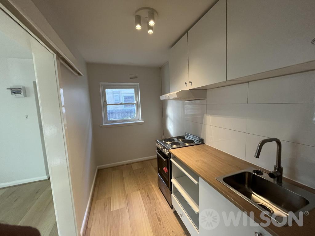 1/22 CRIMEA ST, ST KILDA EAST, VIC 3183
