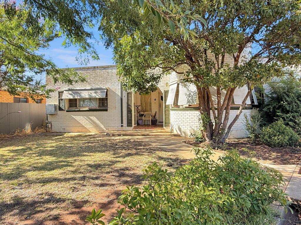 3 JARRAH ST, LEETON, NSW 2705