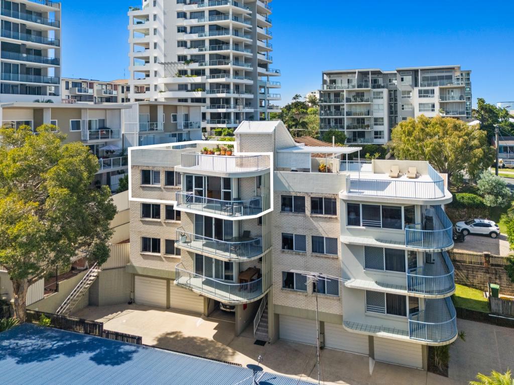 6/2 UPPER GAY TCE, KINGS BEACH, QLD 4551