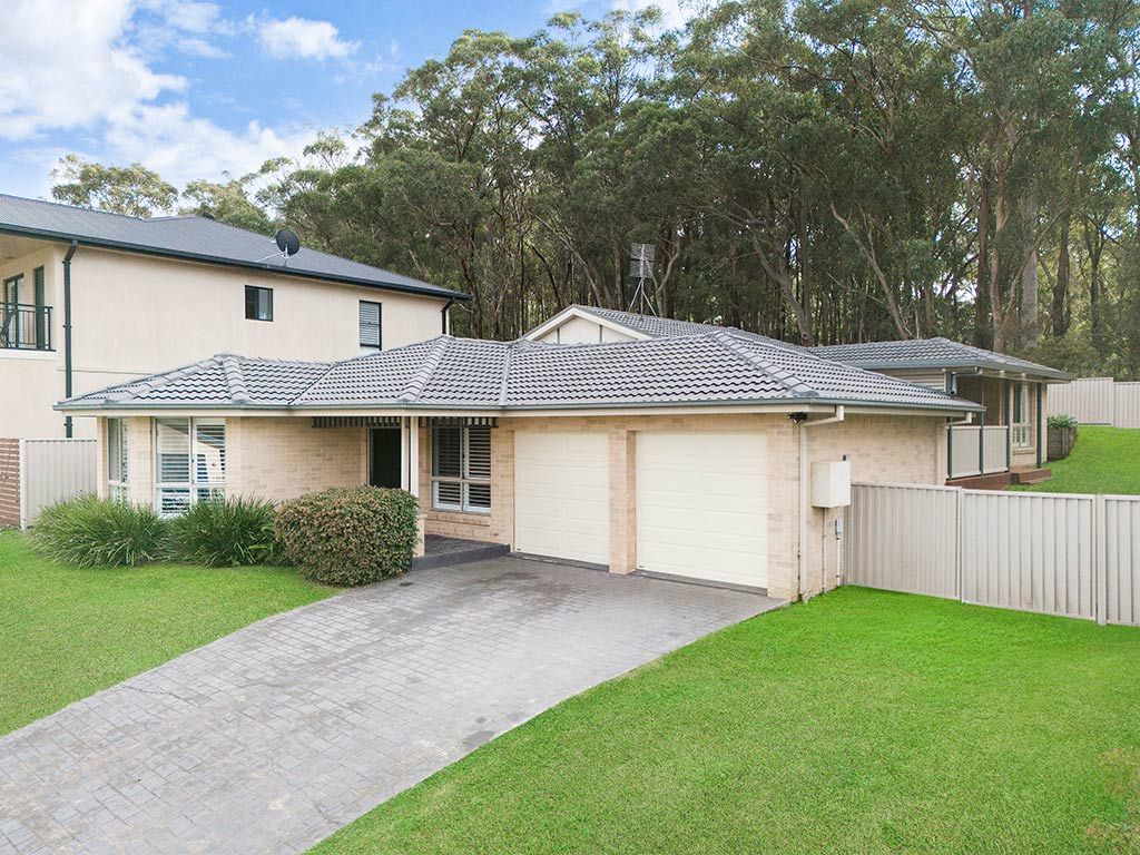 9 Lakeshore Cl, Kilaben Bay, NSW 2283