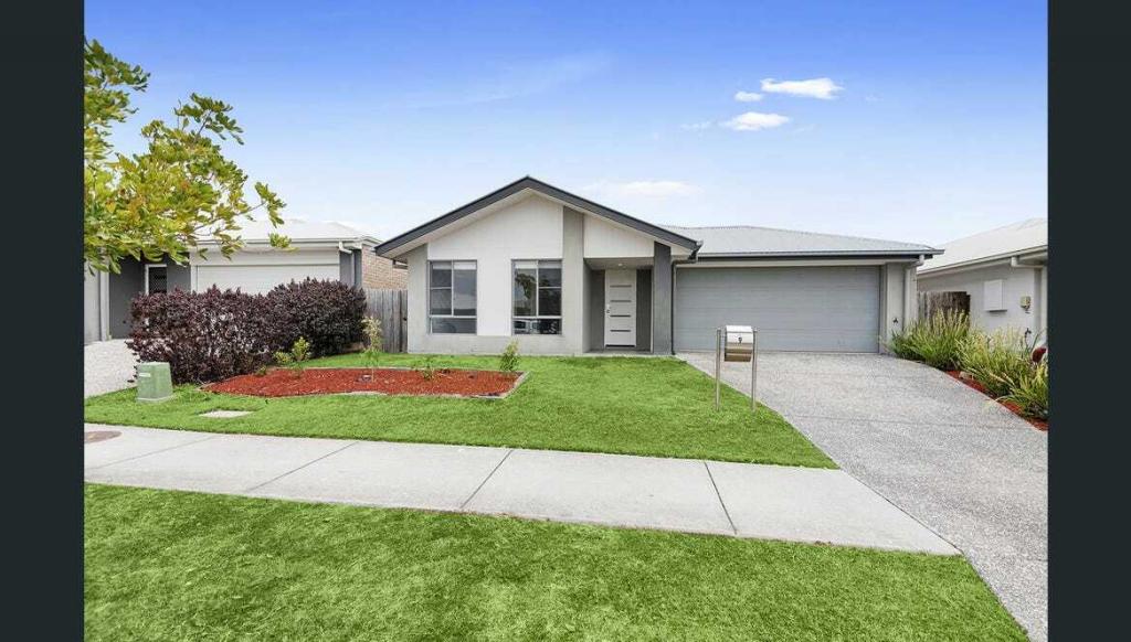 9 Paradise St, Yarrabilba, QLD 4207