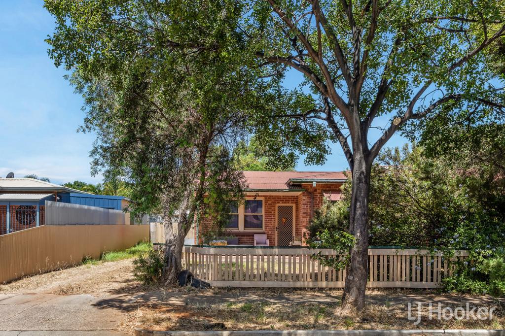 14 Breamore St, Elizabeth North, SA 5113