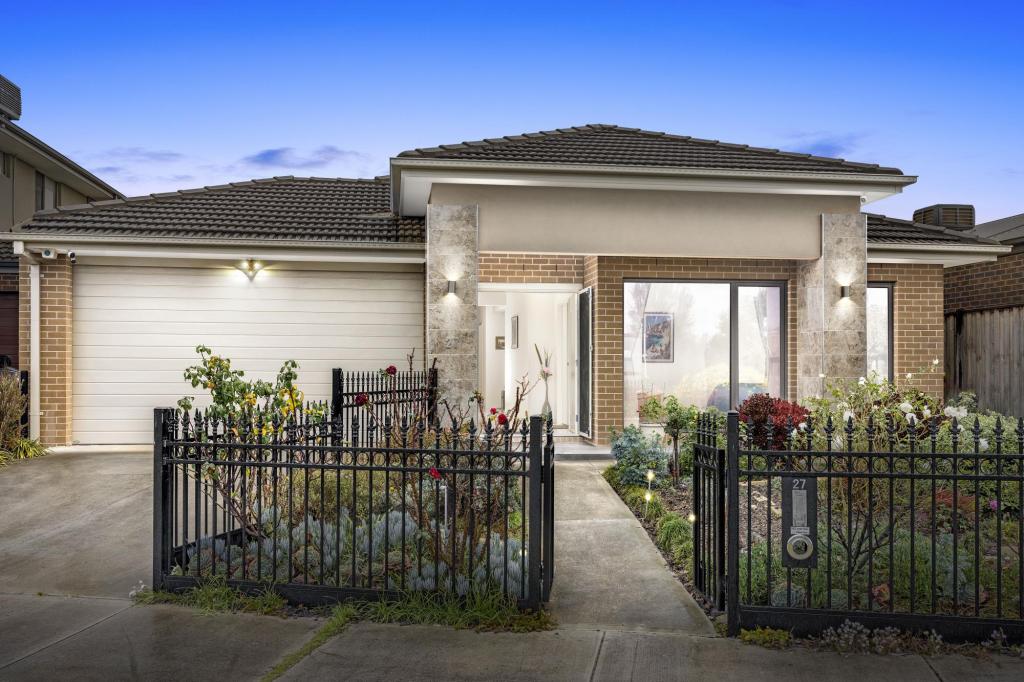 27 Goldeneye Cct, Werribee, VIC 3030