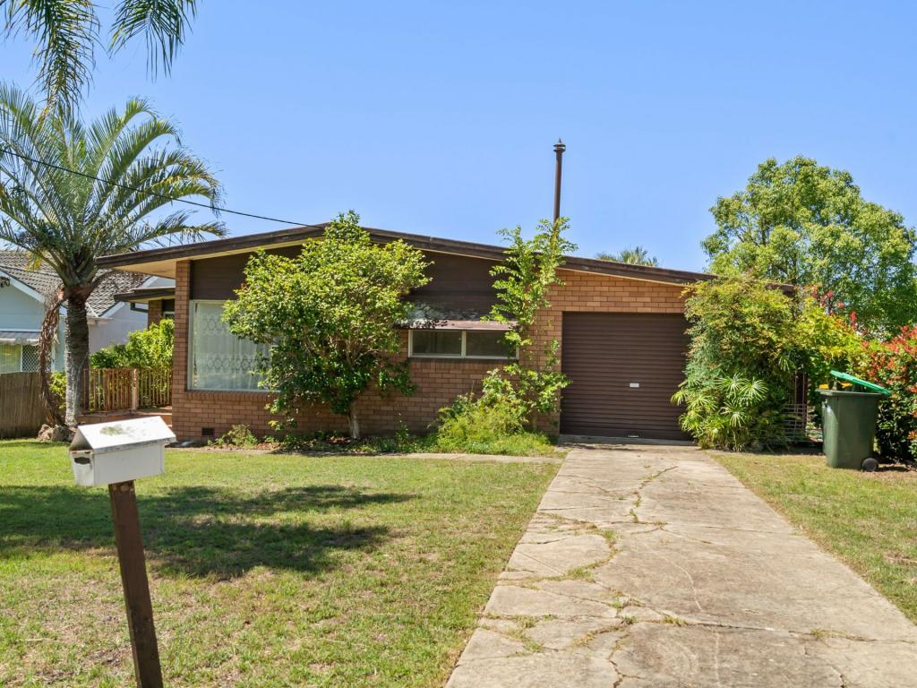 5 Wingham Rd, Taree, NSW 2430