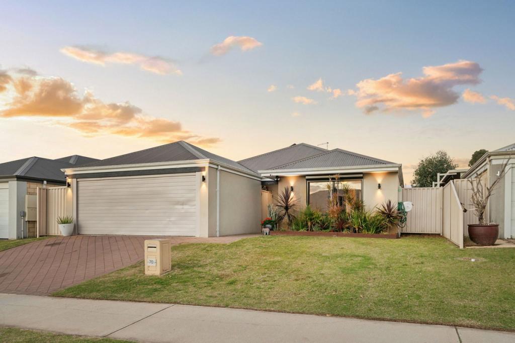 70 COTTESLOE CRES, SECRET HARBOUR, WA 6173