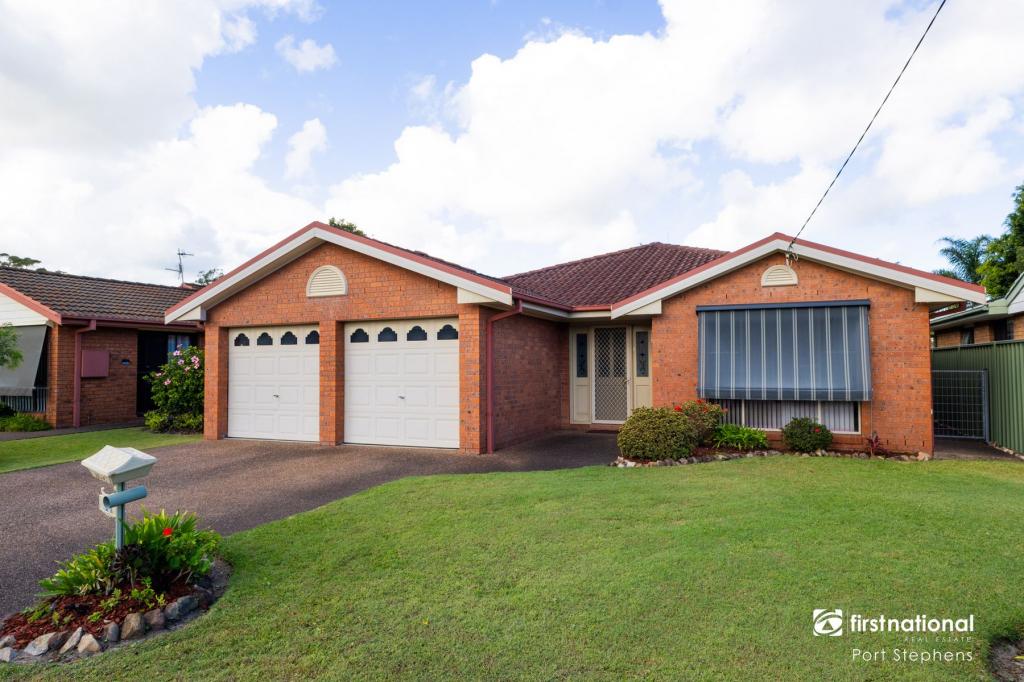 11 Northumberland Ave, Lemon Tree Passage, NSW 2319