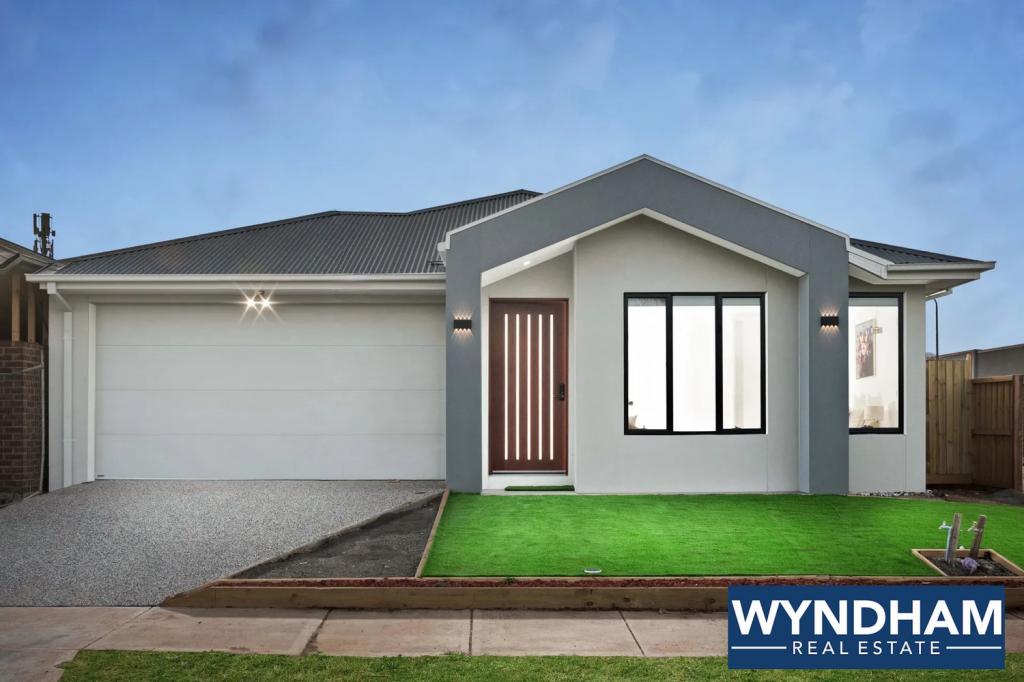4 CLIMBING DR, WYNDHAM VALE, VIC 3024