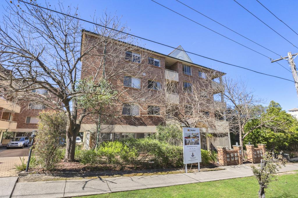 13/11 OXFORD ST, BLACKTOWN, NSW 2148