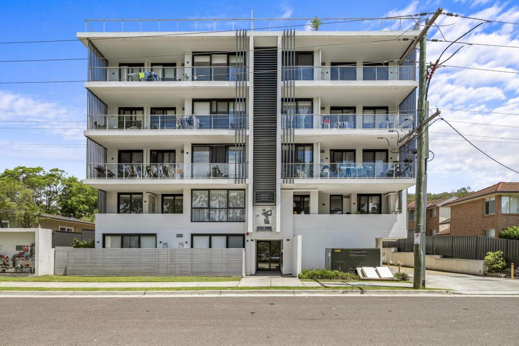 2/7 BEANE ST W, GOSFORD, NSW 2250