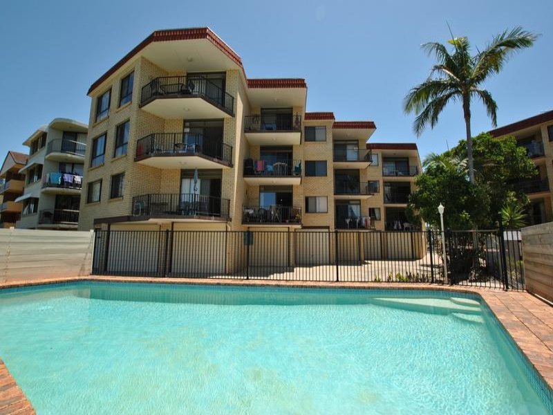 6/13 Landsborough Pde, Golden Beach, QLD 4551