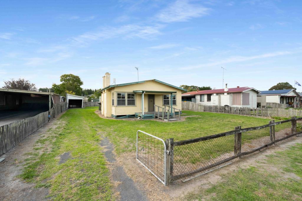 5 Coombe St, Nangwarry, SA 5277