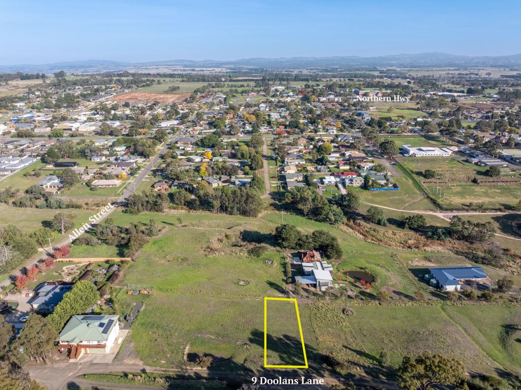 9 DOOLANS LANE, KILMORE, VIC 3764