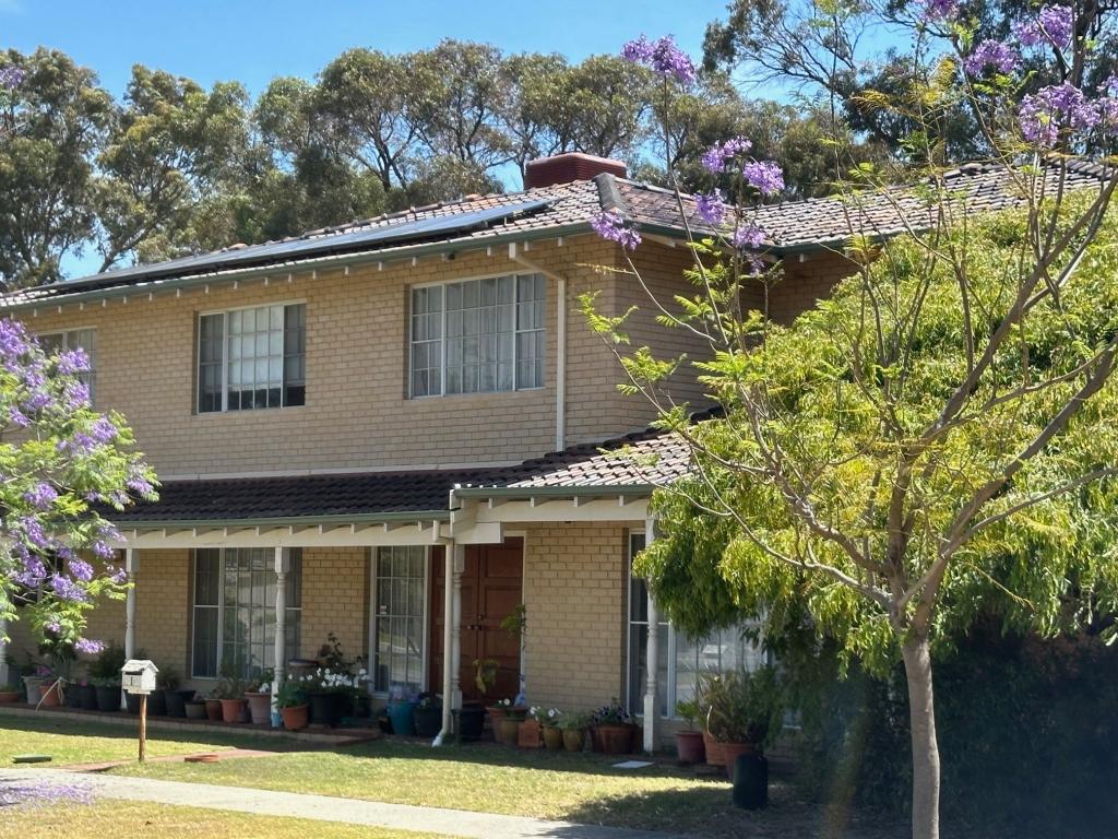 1 Dante Cl, Wembley Downs, WA 6019