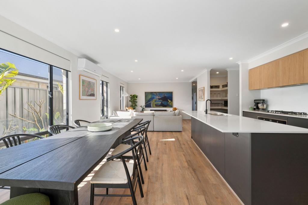 5 Outback Rd, Banksia Grove, WA 6031