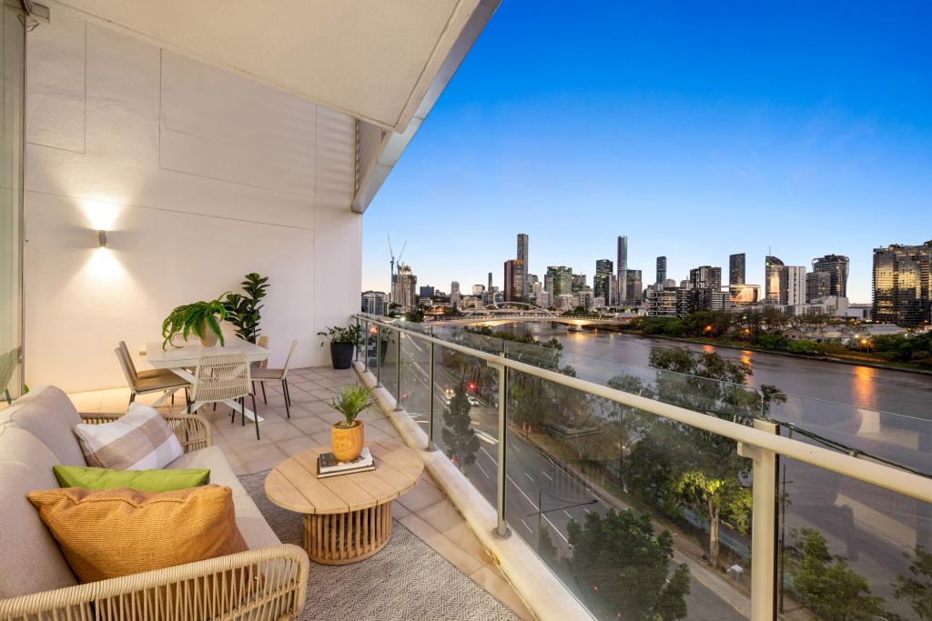 46/205 Coronation Dr, Milton, QLD 4064